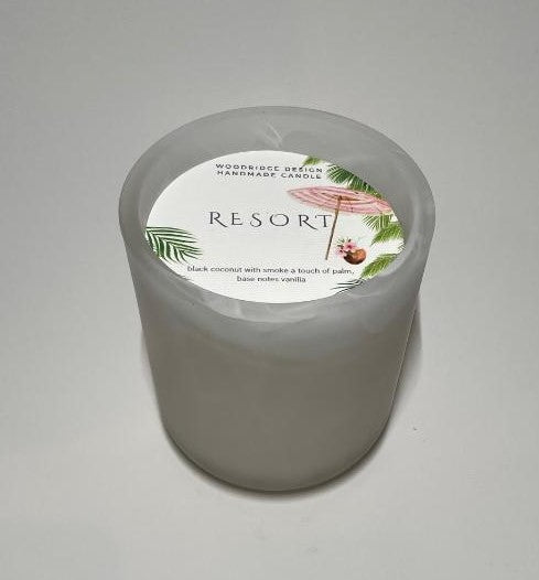 Resort Smoke Glass Candle